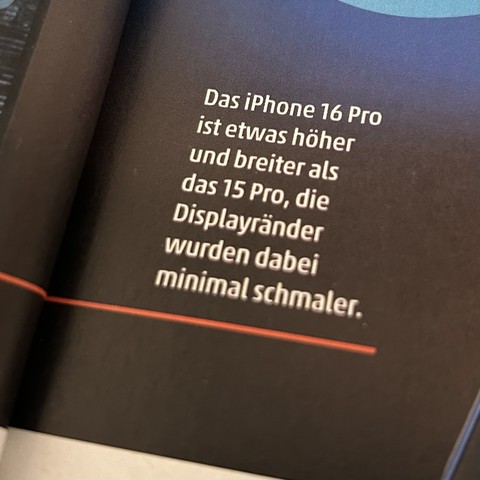 Screenshot aus einer Computerzeitung: „Das iphone 16 pro ist etwas höher und breiter als das 15 pro, die Displayränder wurden dabei minimal schmaler.“